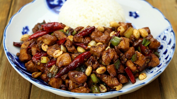 Kung Pao Chicken Recipe In Urdu Chef Samina Jalil کونگ پاؤ چکن