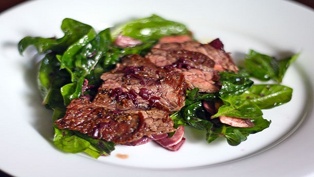 what meat goes good with spinach