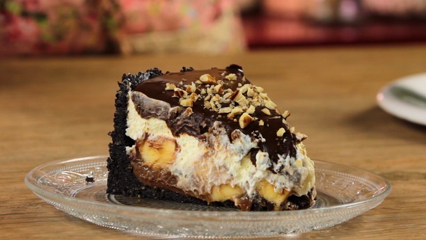 Chocolate Banana-Split Pie 