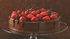 چاکلیٹ اسٹابیری کیک