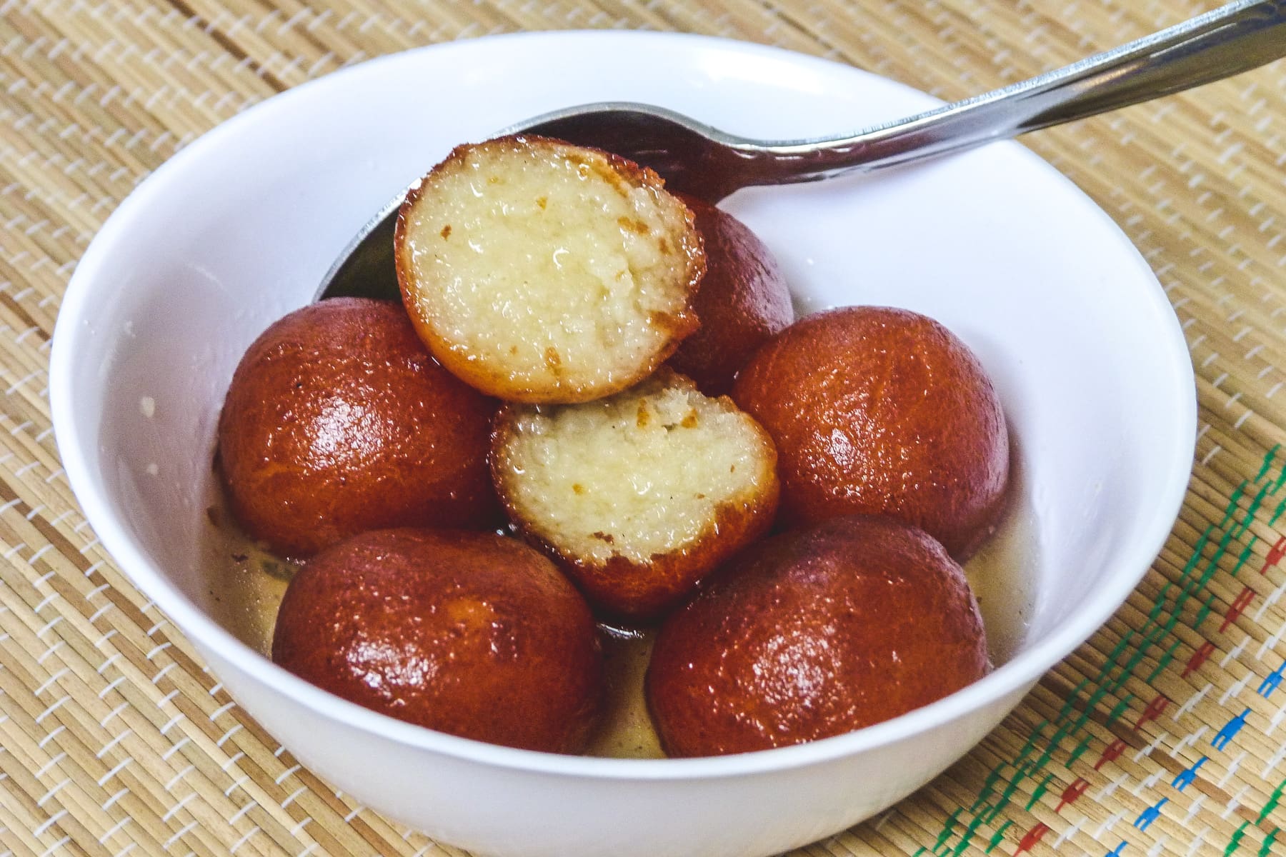 gulab-jamun-recipe-in-urdu-english-gulab-jamun-banane-ka-tarika