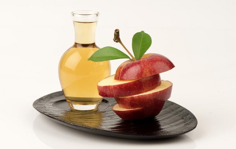 apple vinegar for dry hair