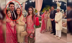 آپ آئے تو میرا چہرہ کھل اٹھا ۔۔ دیکھیں وہ منظر جب احسن خان نے بہن کی شادی پر اچانک انٹری دی تو خوشی میں بہن نے کیا کیا؟