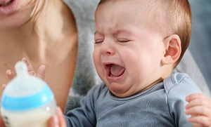 اگر آپ کا بچہ بھی دودھ نہیں پی رہا تو یہ وجہ ہوسکتی ہے، منہ میں فنگس کیسے داخل ہوتا ہے؟ جانیں