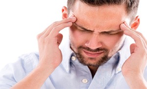 اگر آپ کے سر میں بھی درد رہتا ہے تو جانیں کہ سر درد کی وجوہات کیا ہیں اور بغیر درد کی گولی کھائے کونسے طریقوں سے اس کا علاج ممکن ہے؟