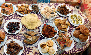 ترکی میں لوگ استقبالِ رمضان کیسے کرتے ہیں اور کیا کیا خاص چیزیں ان کے سحرو افطار کی زینت بنتی ہیں؟