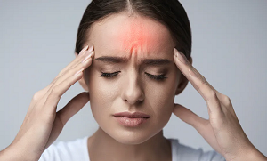سر درد کی کتنی اقسام ہیں اور یہ کیوں ہوتا ہے؟ اس درد سے نجات میں مددگار طریقہ بھی جانیں