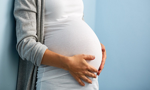 ماں بننے کی خواہش مند خواتین کے لیے 7 ایسے مصالحے جو انھیں جلد حاملہ ہونے میں مدد دے سکتی ہیں