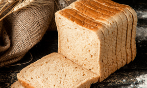 ڈبل روٹی جلدی باسی ہو جاتی ہے تو  آزمائیں یہ ٹپس اور رکھیں بریڈ کو کئی دنوں تک تازہ
