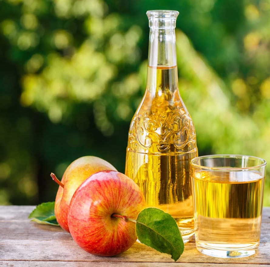 کیا آپ جانتے ہیں کہ اگر آپ روزانہ ایک چمچ سیب کا سرکہ پی لیں گے تو کیا ہوگا؟ جانیں اس کے آپ کی صحت پر حیرت انگیز نتائج جو جان کر آپ بھی آج سے ہی ایسا کرنے لگیں گے