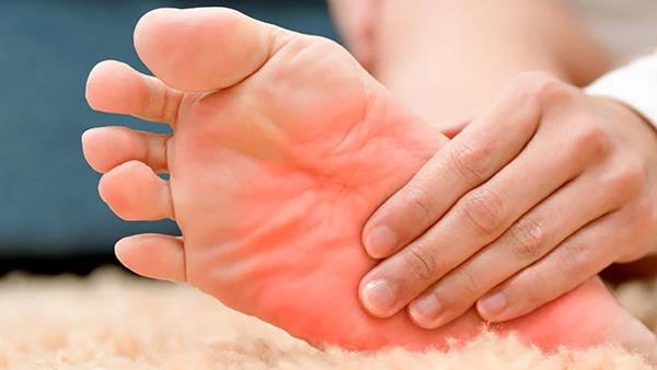 Pairon Ki Garmi Khatam karne Ka Tarika