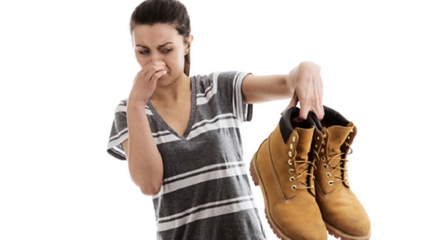 How to Remove Smell from Shoes!