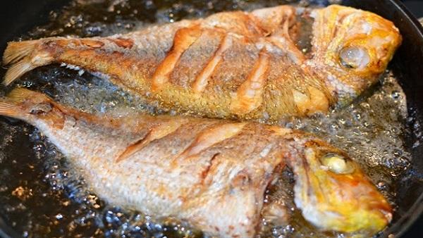 Kam Oil Main Fish Fry Karne Ka Tarika