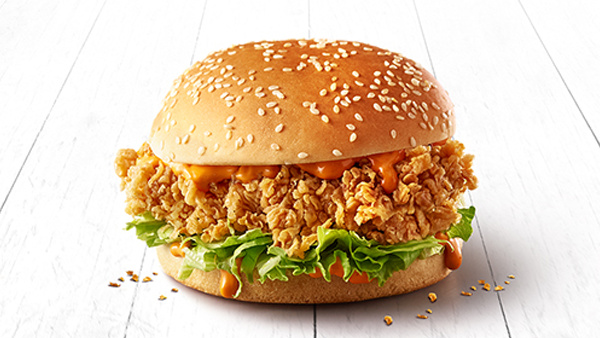 Assalam o Alikum, mera awal ye hai ke zinger fillet hum jub banaty hain ghar main to us per crispy crunchy coating nahi aati, aisa q hota hai? agar koi trick hai to plz share with us . JazakAllah