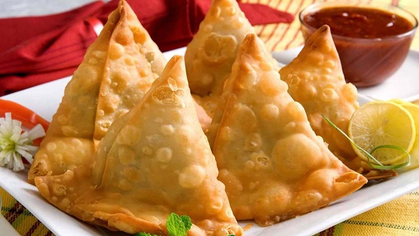 Samosa Recipe - Chicken Vegetable Aloo Keema Samosa Recipes