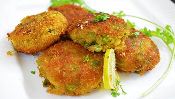 Green Masala Potato Cutlets Recipe