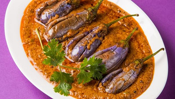 Kashmiri Khatte Baingan Recipe