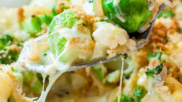 Cauliflower and Peas with Cheese