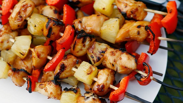 Chicken and pineapple kebabs Recipe By Kokab Khawaja | Chicken Recipes ...