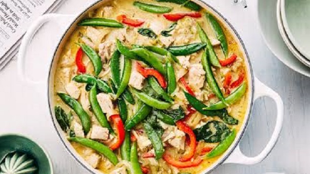 Chicken Curry with Green Pepper