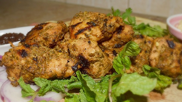 Chicken with Minced Meat Stuffing (Pahari Murgh)