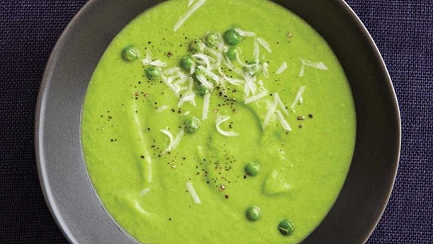 Cream of green peas soup