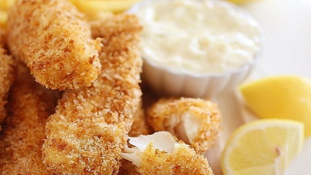 Crispy And Crunchy Fried Fish With Tarter Sauce