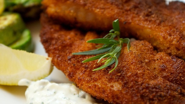Crispy Red Snapper with Mayo Sauce
