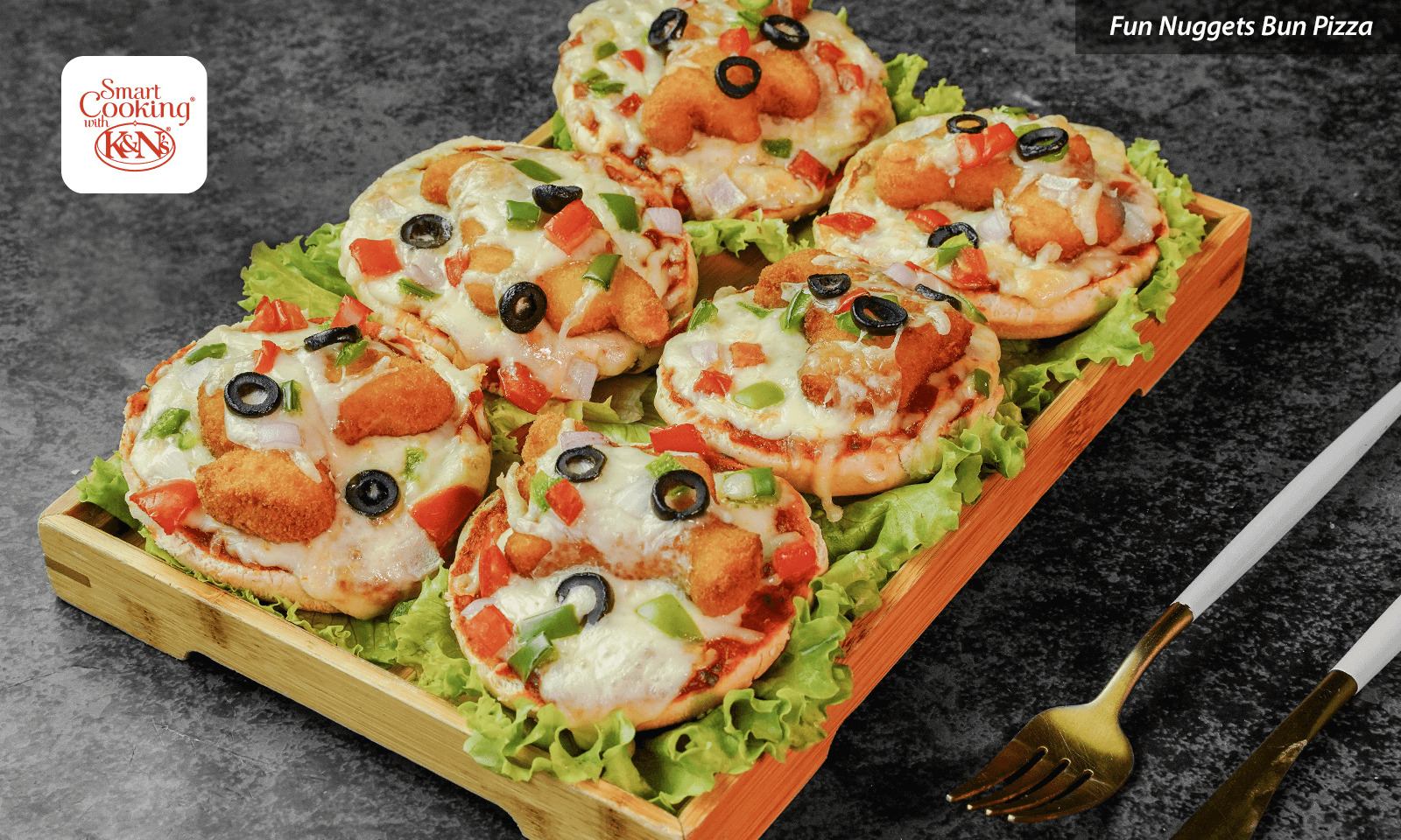 Fun Nuggets Bun Pizza