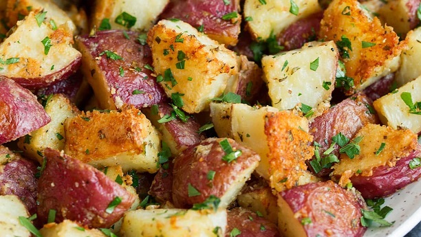 Roasted Potatoes With Garlic And Herbs
