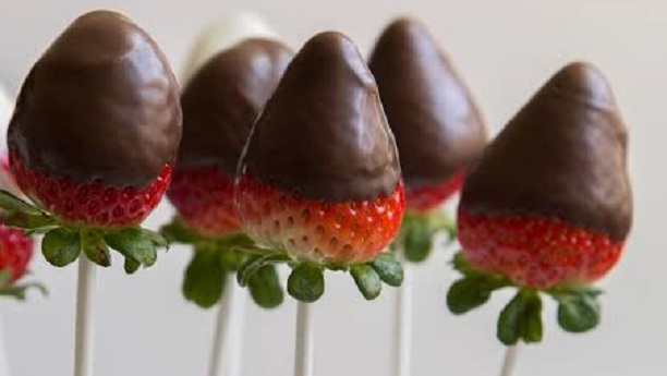 Strawberry Chocolate Lollipop